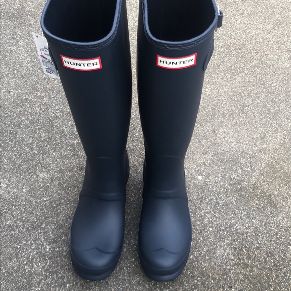 Brand New Original Tall Hunter Rain Boots Size 5